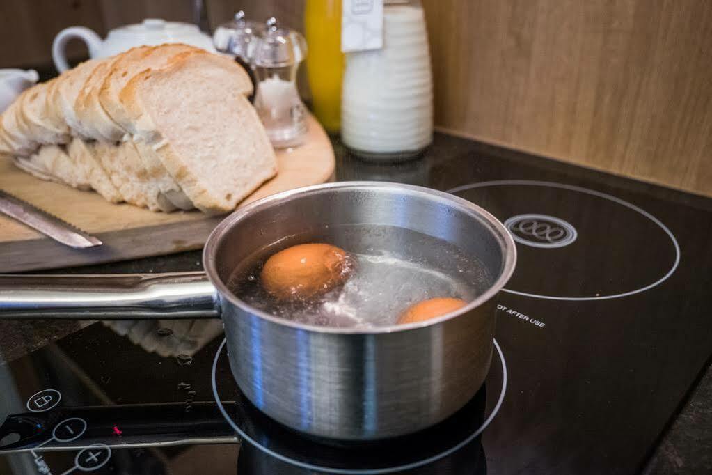 בריסטול Berkeley Suites מראה חיצוני תמונה